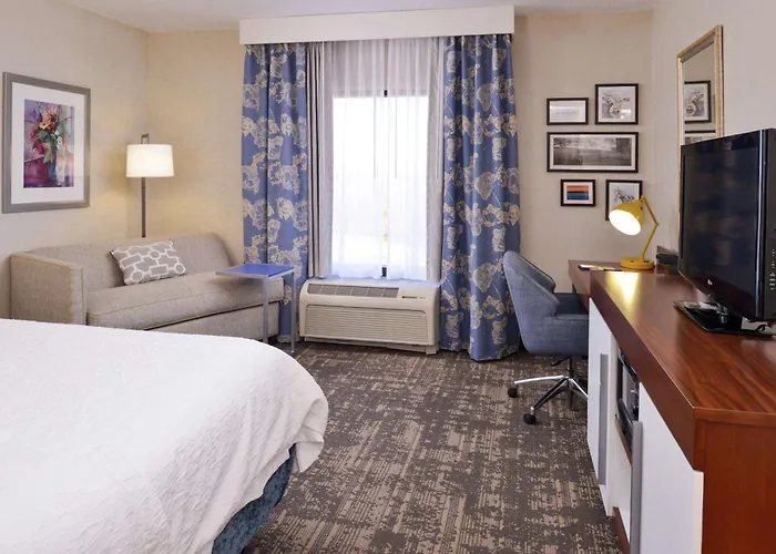 Hampton Inn & Suites Wilmington