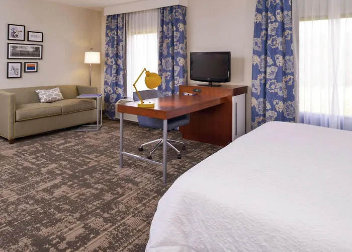 Hampton Inn & Suites Wilmington