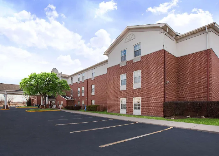 Wingate By Wyndham Roseville/Detroit