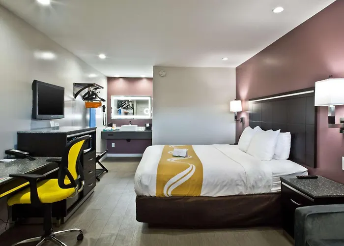 Bay Area Inn & Suites