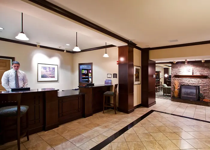 Staybridge Suites Lansing-Okemos By Ihg