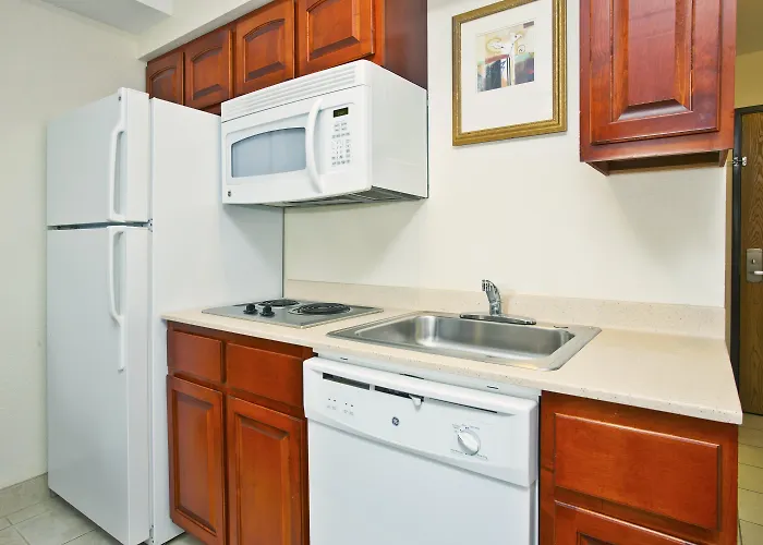 Holiday Inn Express & Suites Petoskey By Ihg