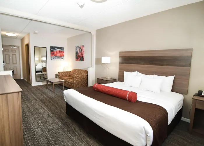 Best Western Plus Sandusky Hotel & Suites