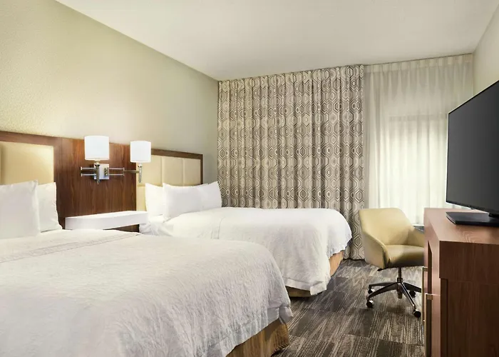 Hampton Inn Findlay