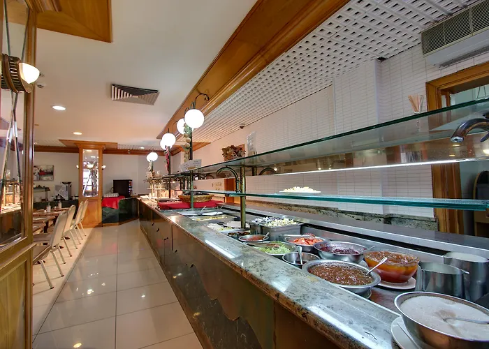 Canifor Hotel