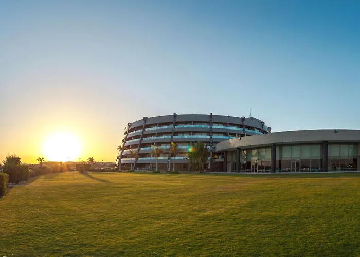 Radisson Blu Hotel & Convention Center, Alexandria