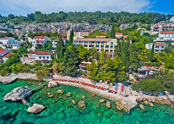 Hotel Podstine