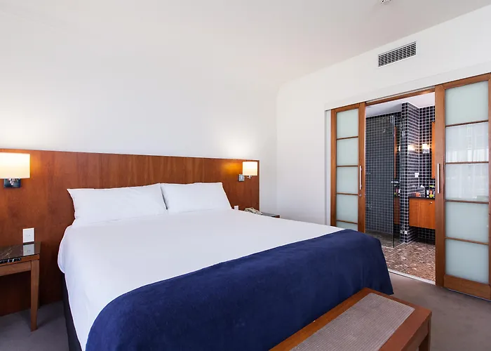 Majestic Roof Garden Hotel
