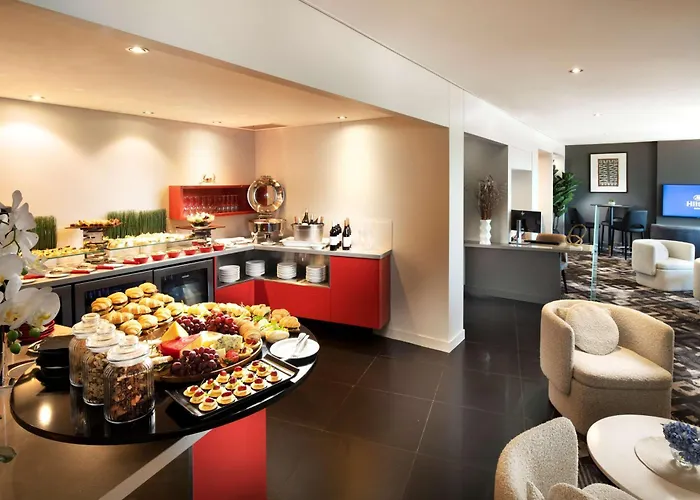 Hilton Darwin