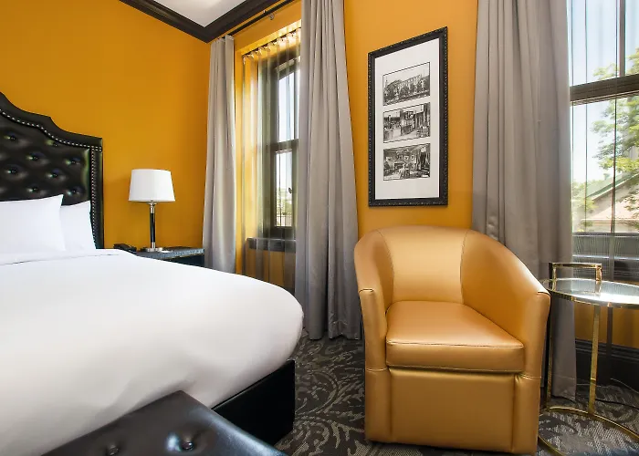 Hotel Clarendon Quebec City