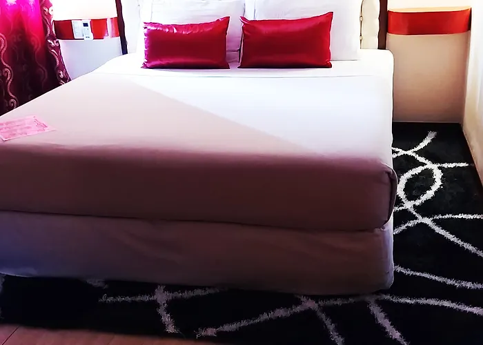 Dulcinea Hotel And Suites