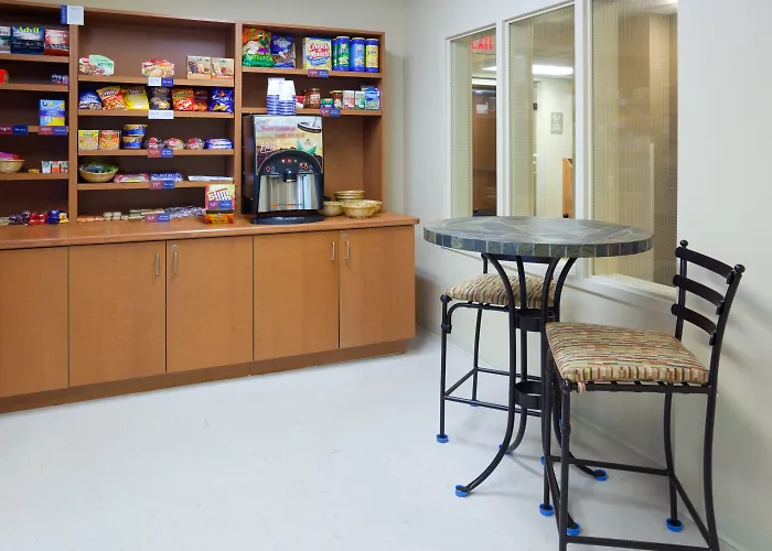 Candlewood Suites Milwaukee Brown Deer, An Ihg Hotel