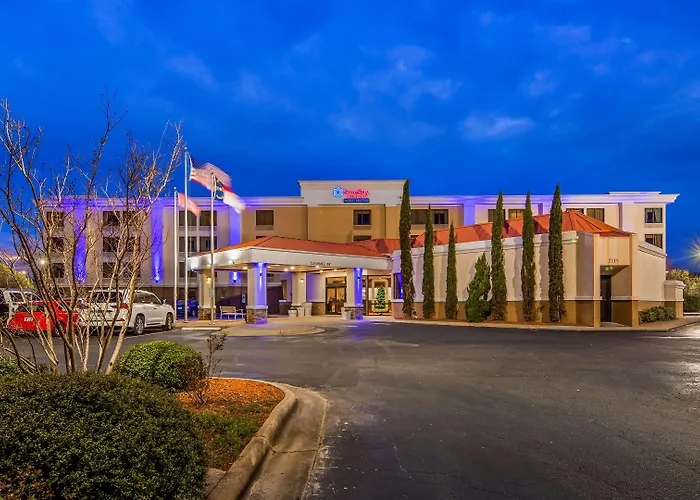 Clarion Pointe Jacksonville Near Camp Lejeune
