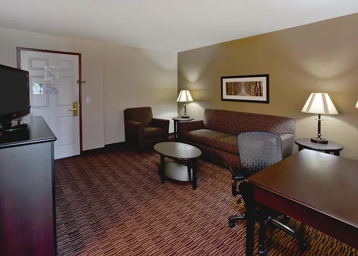 Americinn By Wyndham Beaver Dam