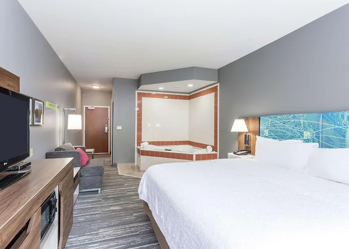 Hampton Inn Auburn