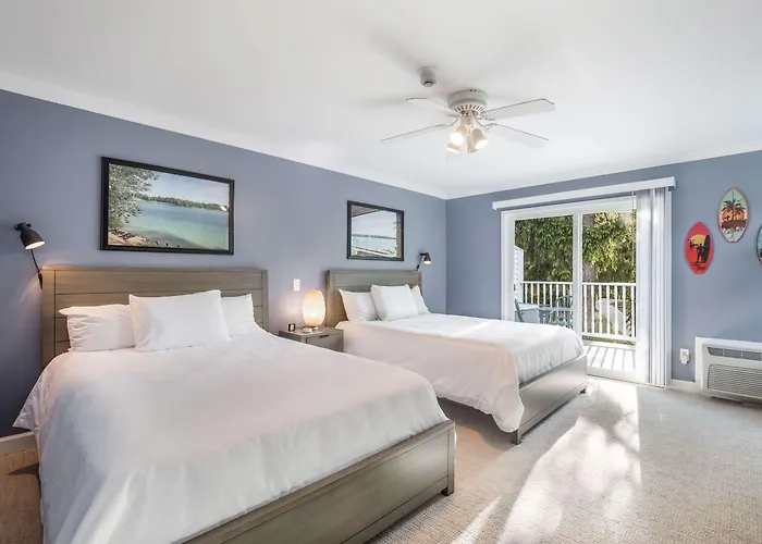 The Shore Club Wisconsin, Ascend Hotel Collection