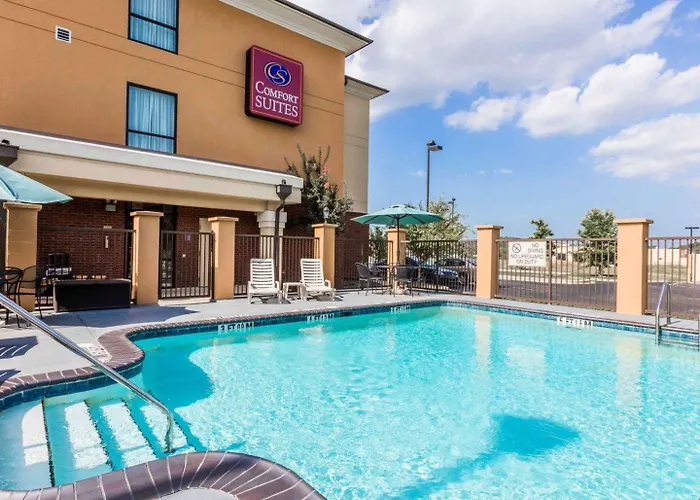 Comfort Suites Pell City Near Logan Martin Lake
