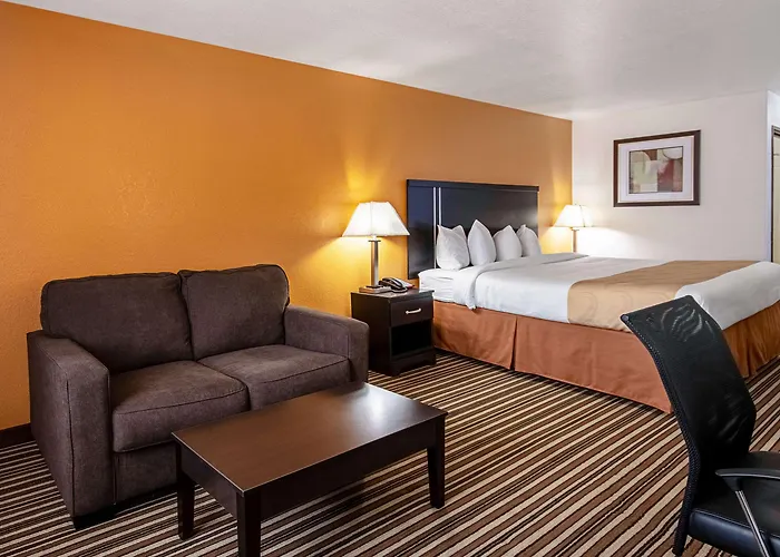 Comfort Inn Dodge City