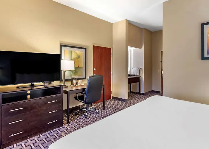 Comfort Suites Clovis North