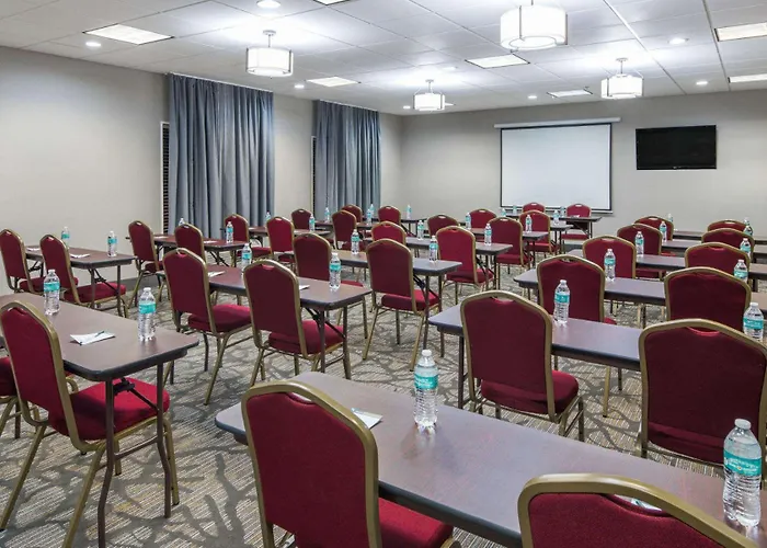 Comfort Inn & Suites Columbus North