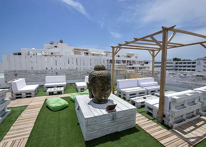 Outsite Ibiza - Work, Connect, Explore