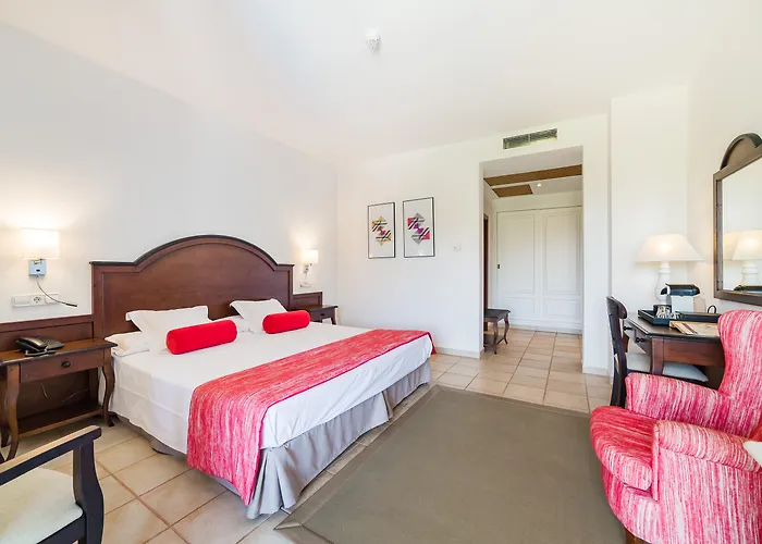 Hotel Ca'L Bisbe