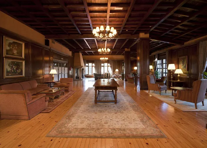 Parador De Cervera De Pisuerga