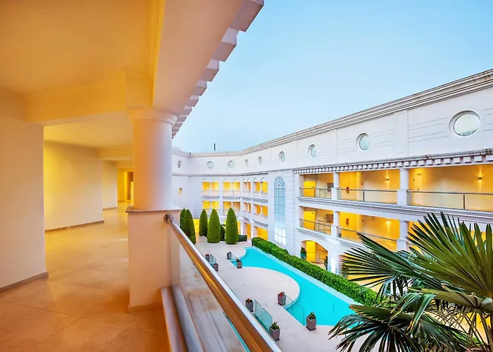 Elinotel Apolamare Hotel