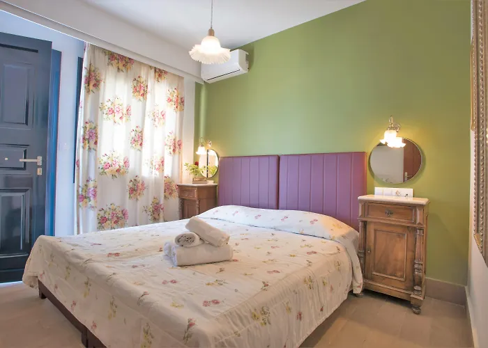 Nami Hotel & Suites