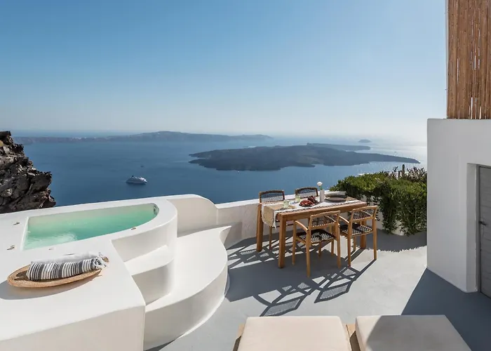 Cocoon Suites (Adults Only)