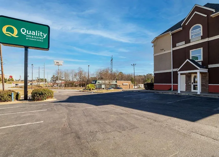 Quality Inn & Suites Augusta Fort Gordon Area