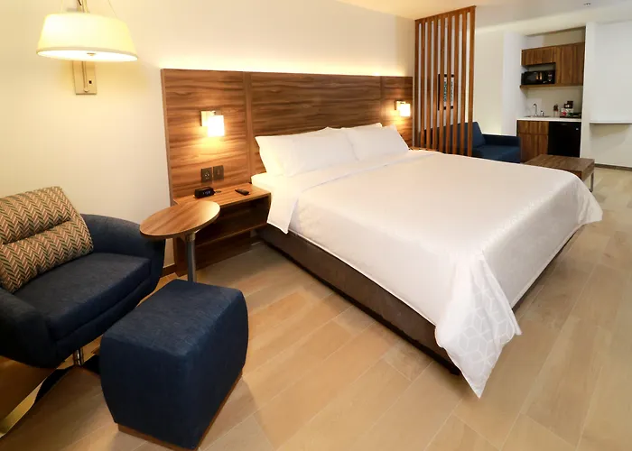 Holiday Inn Express & Suites - Playa Del Carmen By Ihg