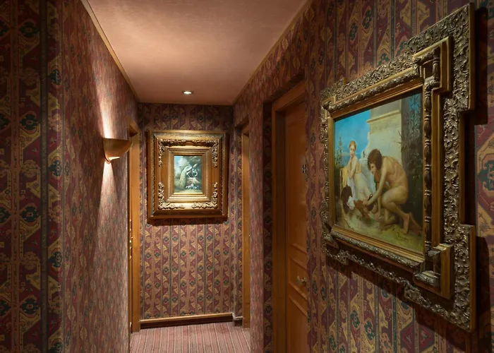 Neuilly Park Hotel