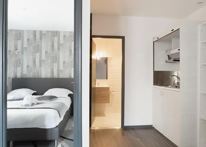 Lille City Hotel