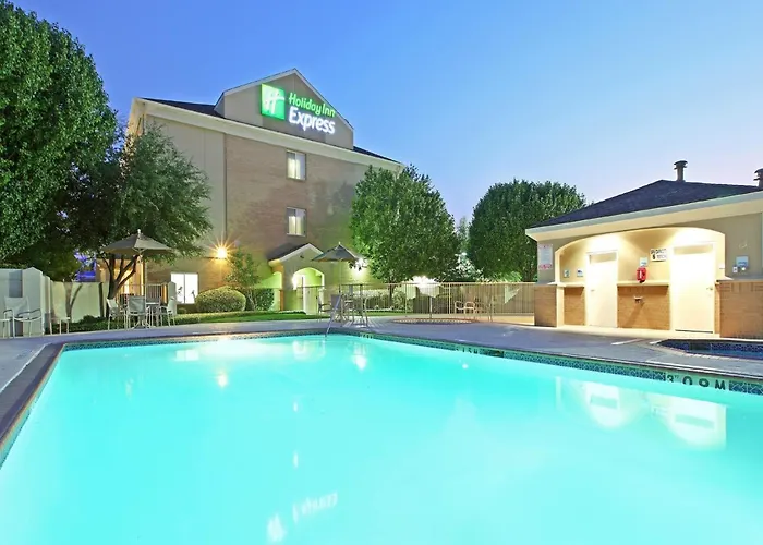 Holiday Inn Express Hotel And Suites Dfw-Grapevine By Ihg