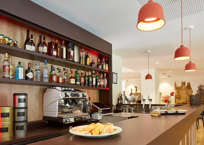 Mercure Maintenon