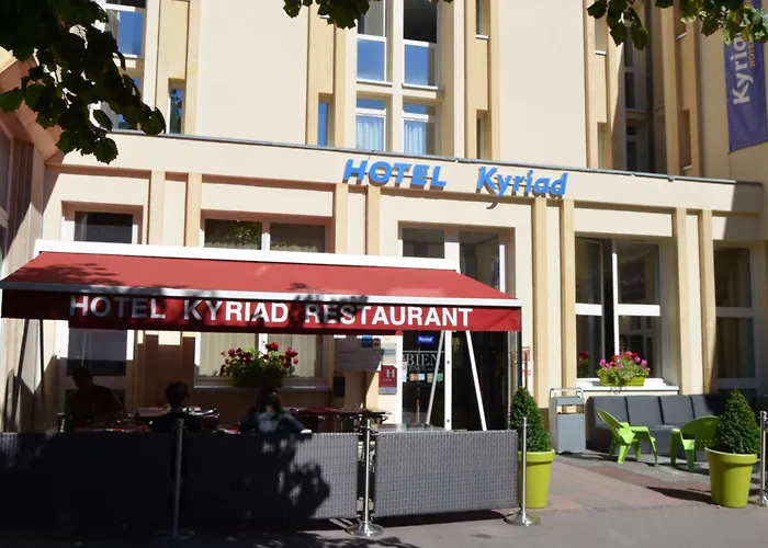 Kyriad Metz Centre - Restaurant Moze