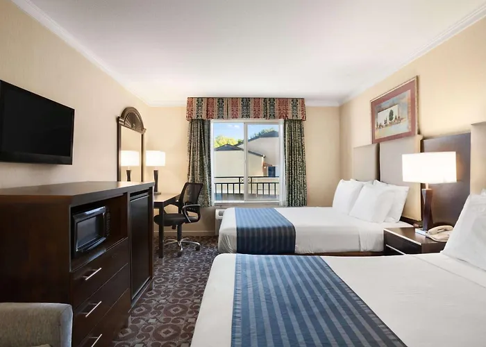 Days Inn By Wyndham Concord