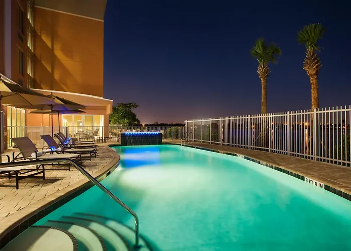 Holiday Inn Express Miami Airport-Blue Lagoon Area By Ihg