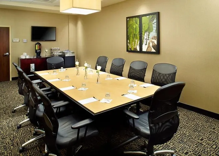 Holiday Inn Express Miami Airport-Blue Lagoon Area By Ihg