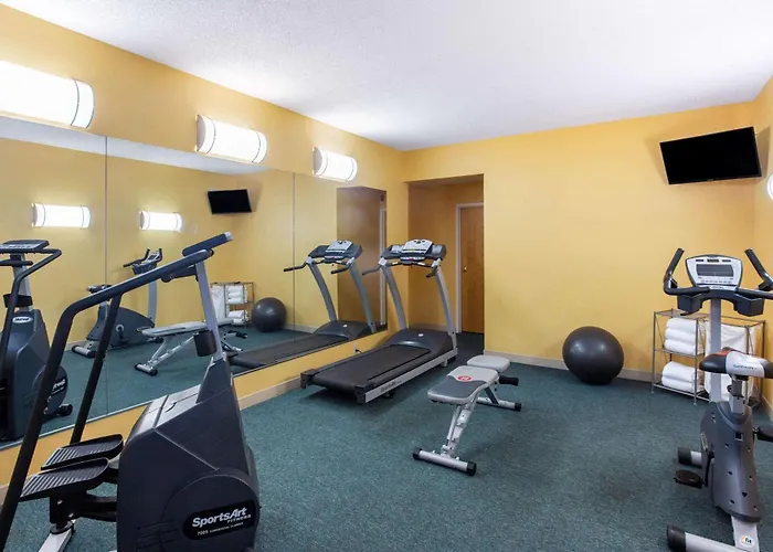 La Quinta By Wyndham Sarasota Downtown