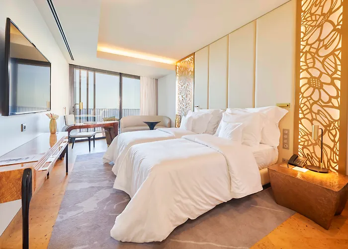 Savoy Palace - The Leading Hotels Of The World - Savoy Signature