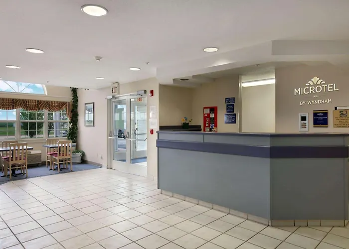 Microtel Inn By Wyndham Champaign