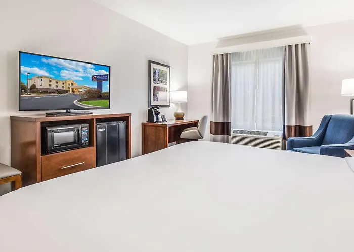 Comfort Inn & Suites Brevard North