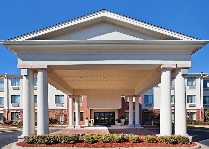 Holiday Inn Express & Suites Reidsville By Ihg