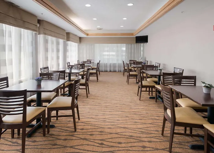 Sleep Inn & Suites Port Clinton