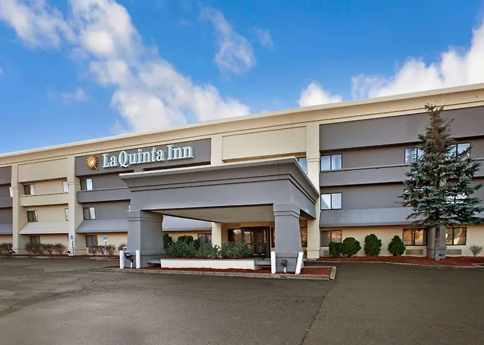 La Quinta Inn By Wyndham Detroit Canton
