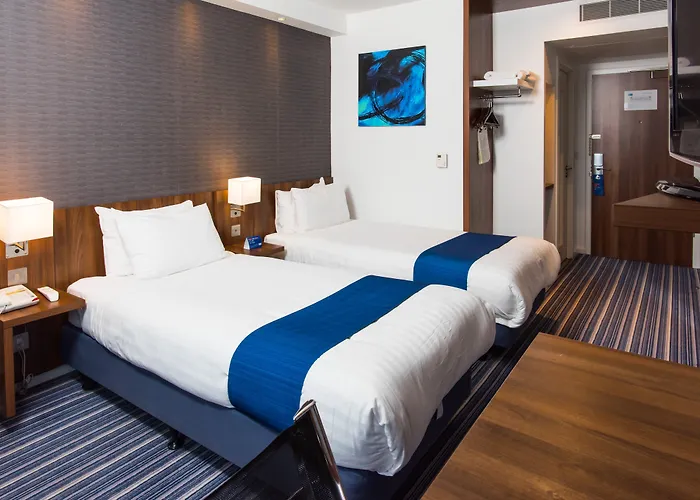 Holiday Inn Express Greenock, An Ihg Hotel