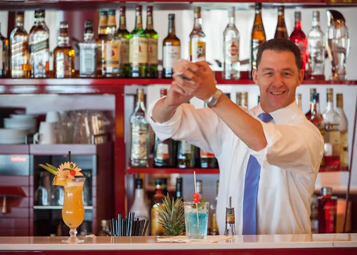 Airport Hotel Basel - Convenient & Friendly