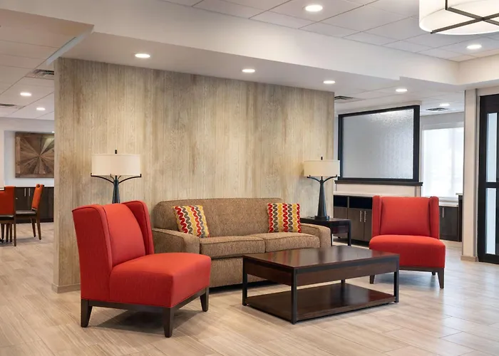 Days Inn & Suites By Wyndham Denver International Airport